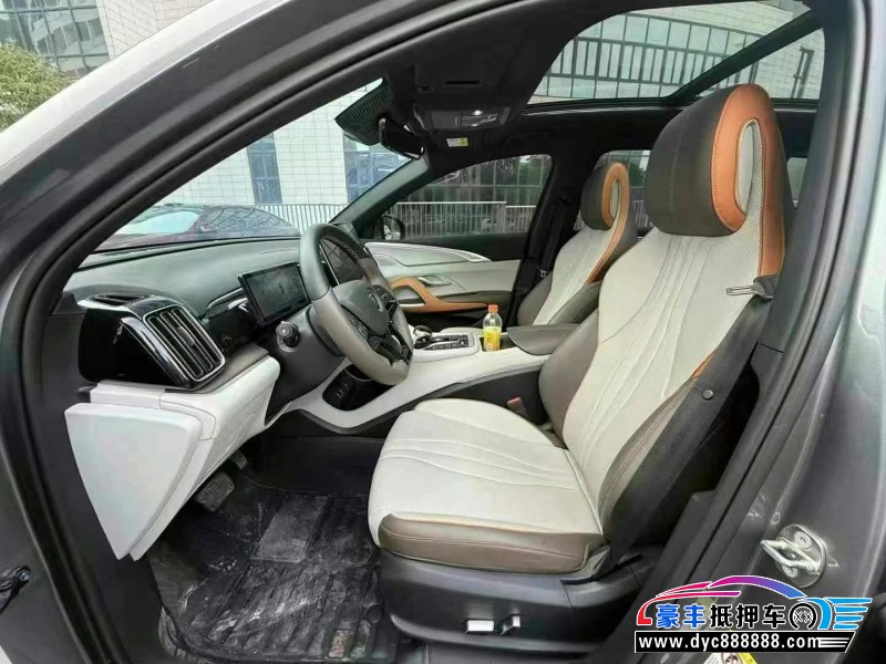 23年比亚迪宋轿车抵押车出售