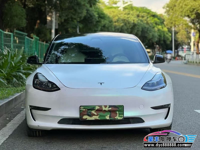 抵押车出售19年特斯拉MODEL 3轿车