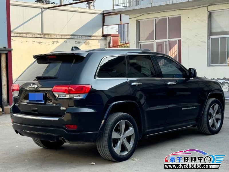 16年Jeep大切诺基(进口)轿车抵押车出售