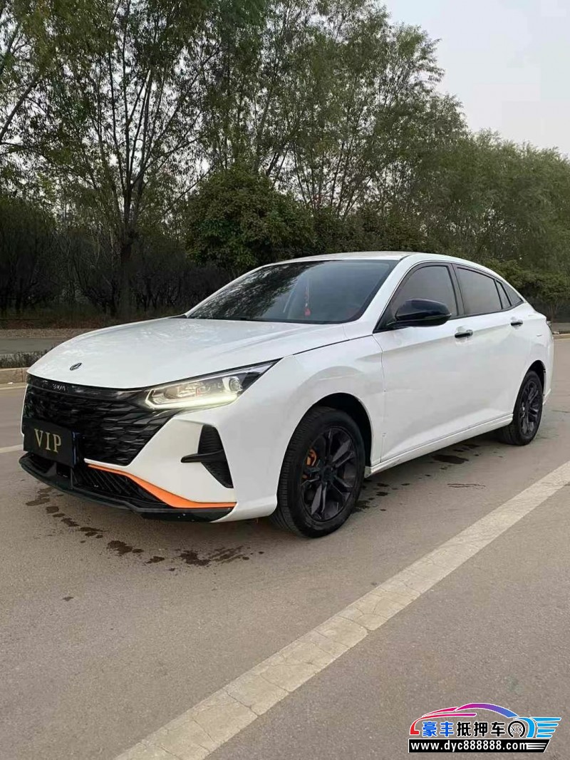 22年东风风神奕炫轿车抵押车出售