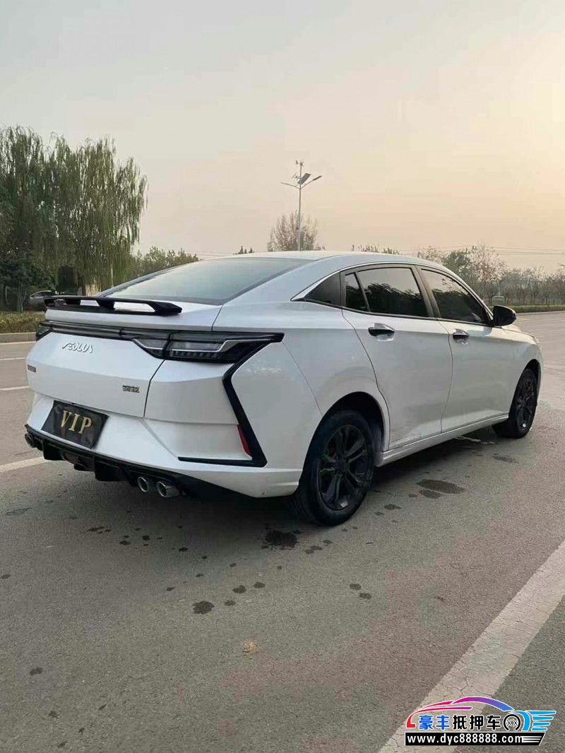 22年东风风神奕炫轿车抵押车出售