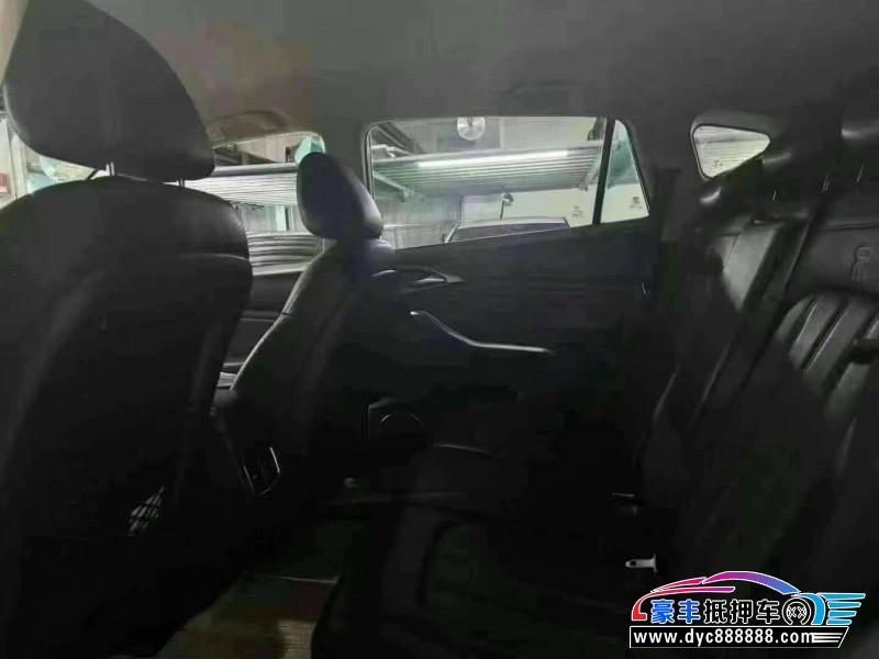 18年比亚迪宋轿车抵押车出售