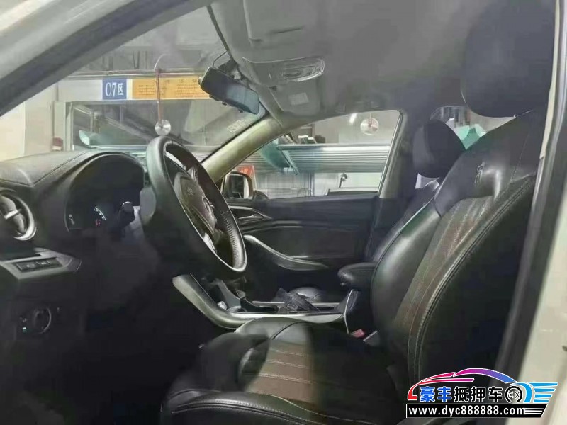 18年比亚迪宋轿车抵押车出售