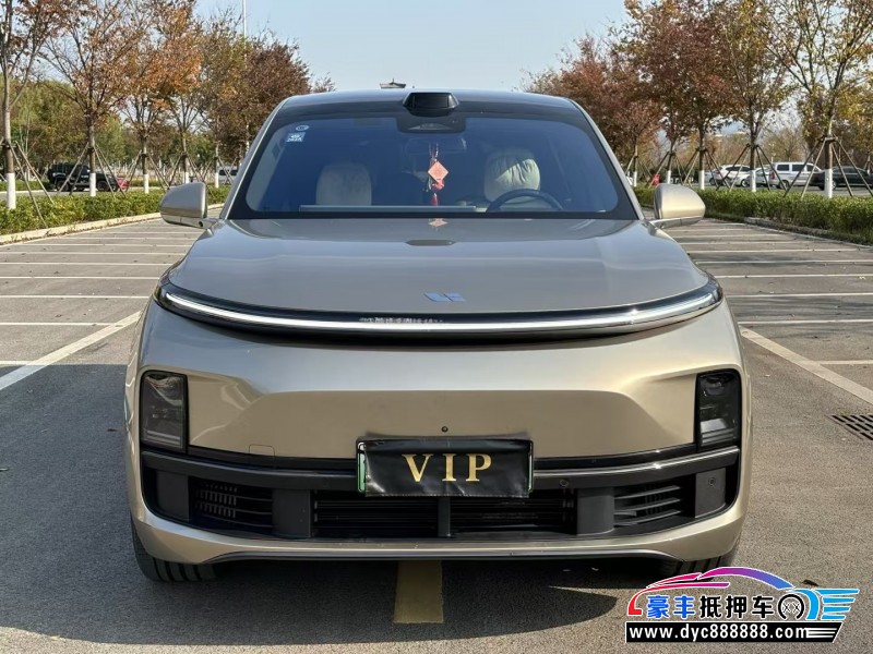 抵押车出售23年理想L9SUV