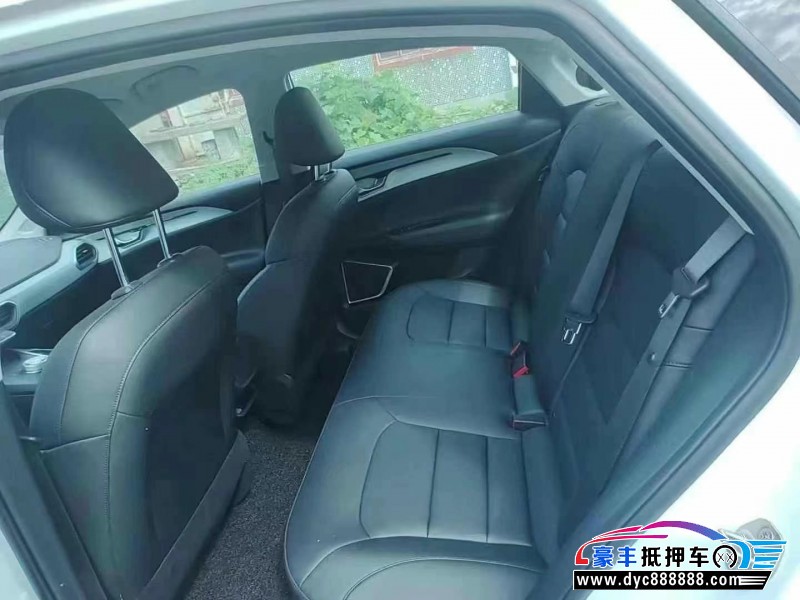 23年吉利几何轿车抵押车出售