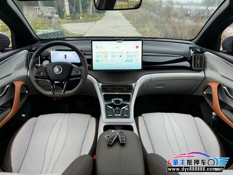 23年比亚迪宋轿车抵押车出售