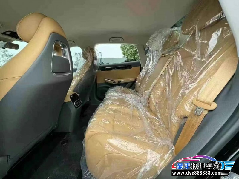 24年零跑c01轿车抵押车出售