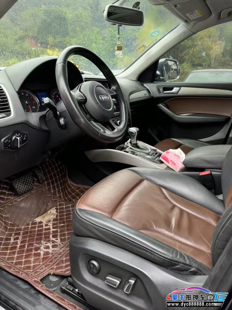 17年奥迪Q5轿车抵押车出售