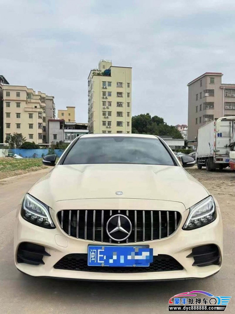 19年奔驰C轿车抵押车出售