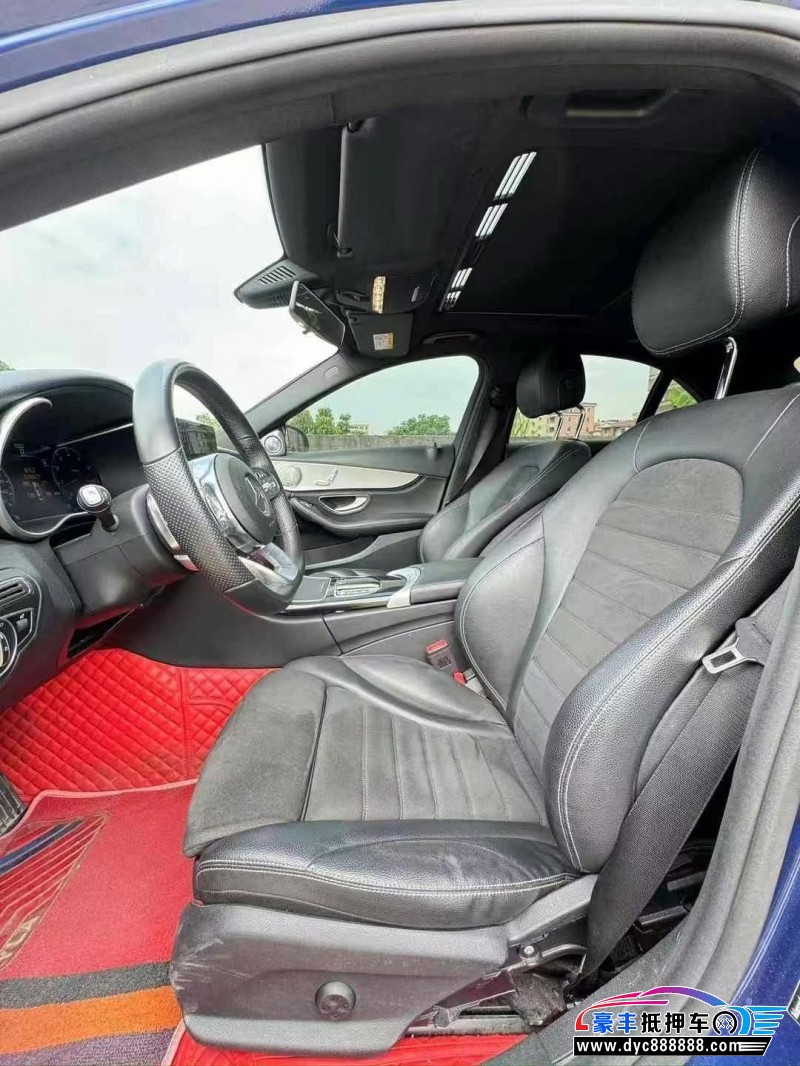 19年奔驰C轿车抵押车出售