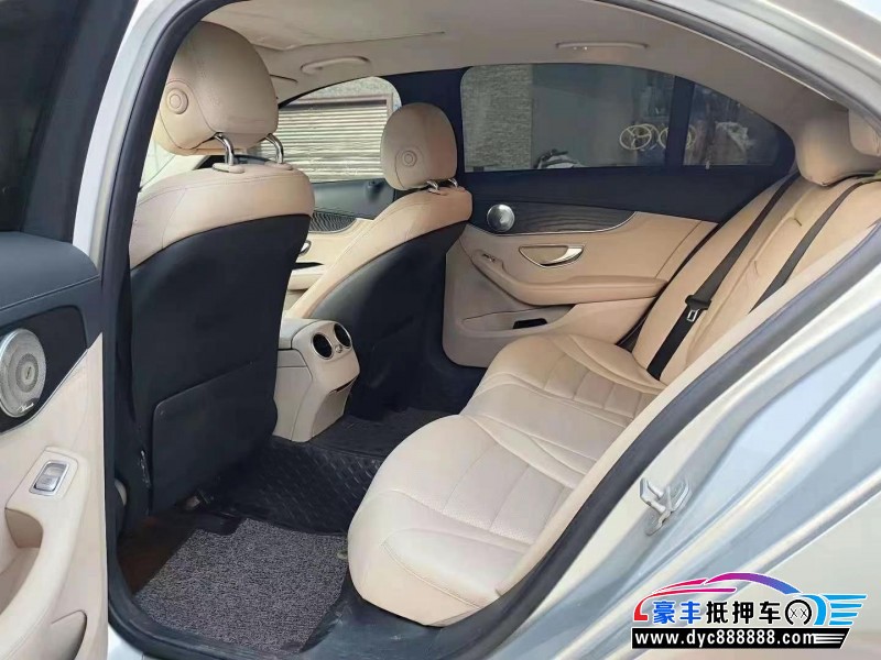 15年奔驰C轿车抵押车出售