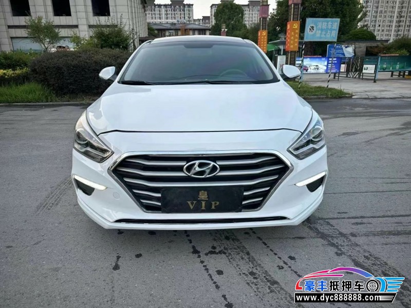 19年现代名图轿车抵押车出售