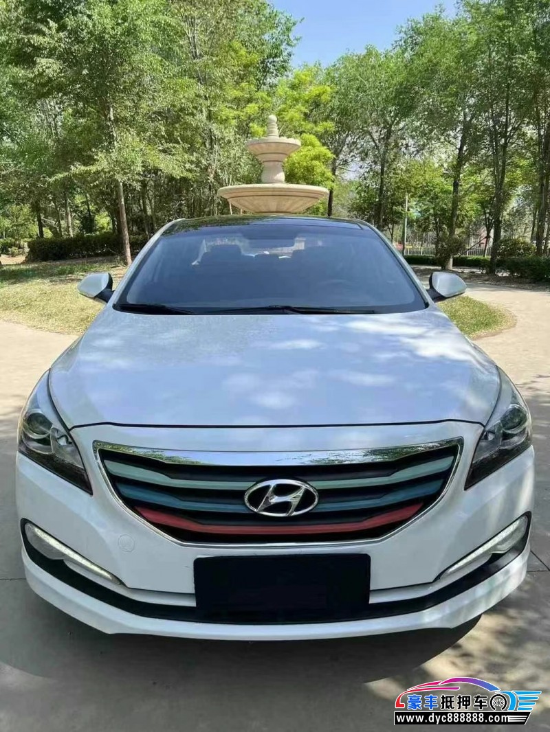 16年现代名图轿车抵押车出售