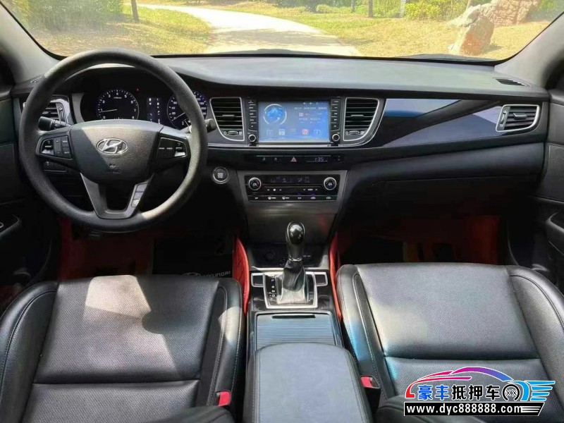 16年现代名图轿车抵押车出售