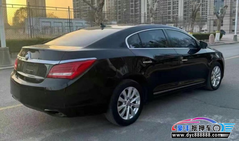 14年别克君威轿车抵押车出售