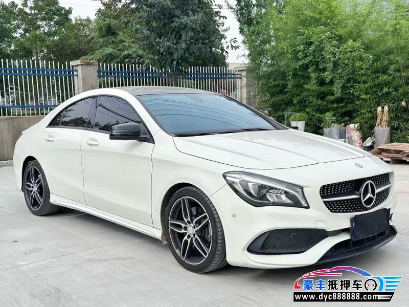 17年奔驰CLA轿车抵押车出售