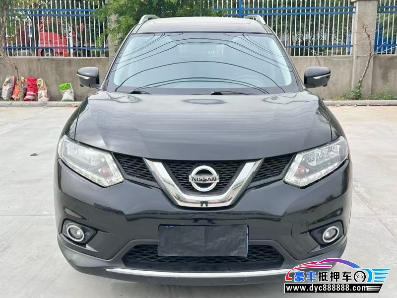 17年日产奇骏轿车抵押车出售