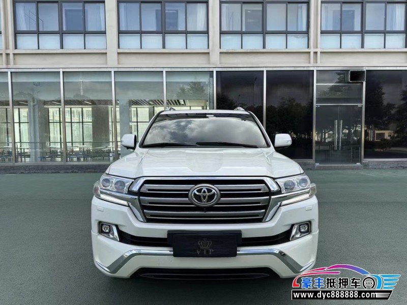 18年丰田兰德酷路泽（陆巡）轿车抵押车出售