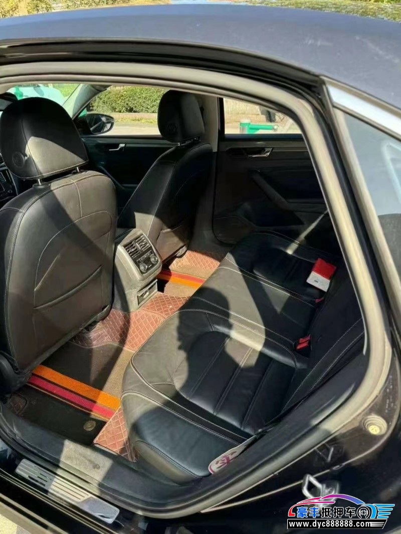 17年大众帕萨特轿车抵押车出售