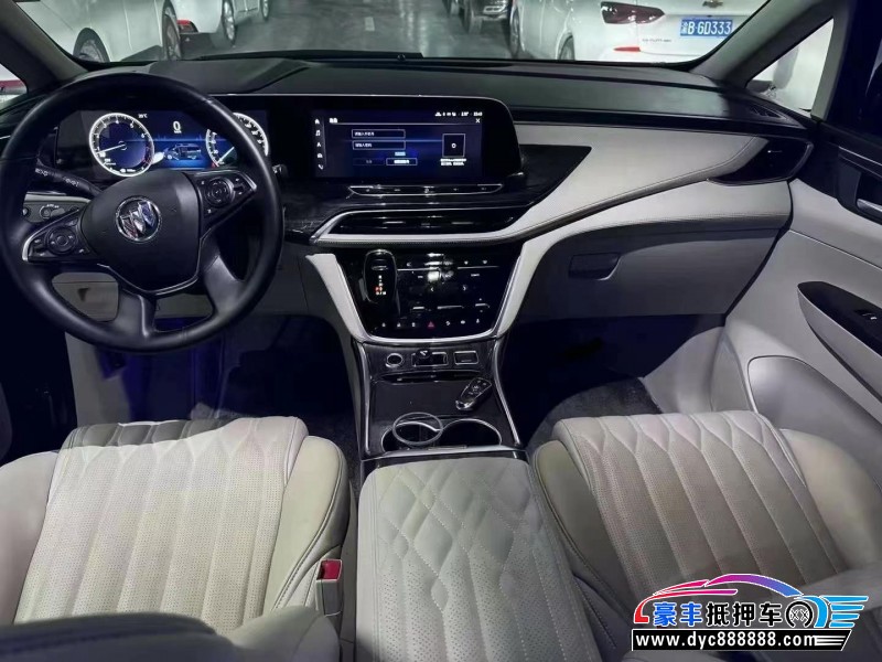 22年别克GL8轿车抵押车出售