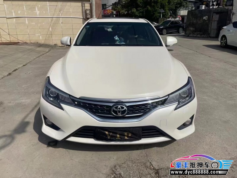 17年丰田锐志轿车抵押车出售