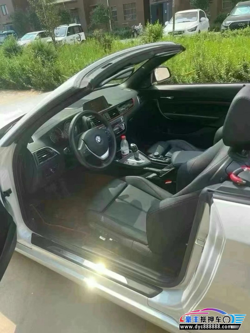 21年宝马2系轿车抵押车出售