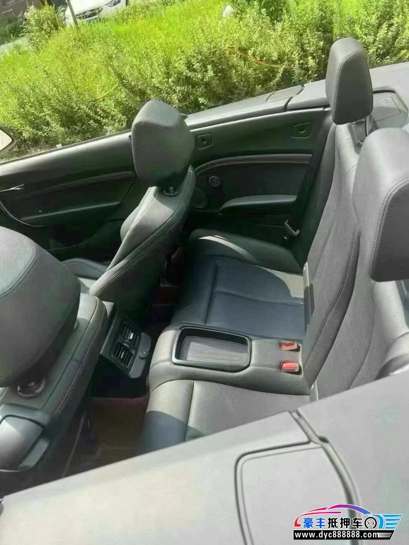 21年宝马2系轿车抵押车出售