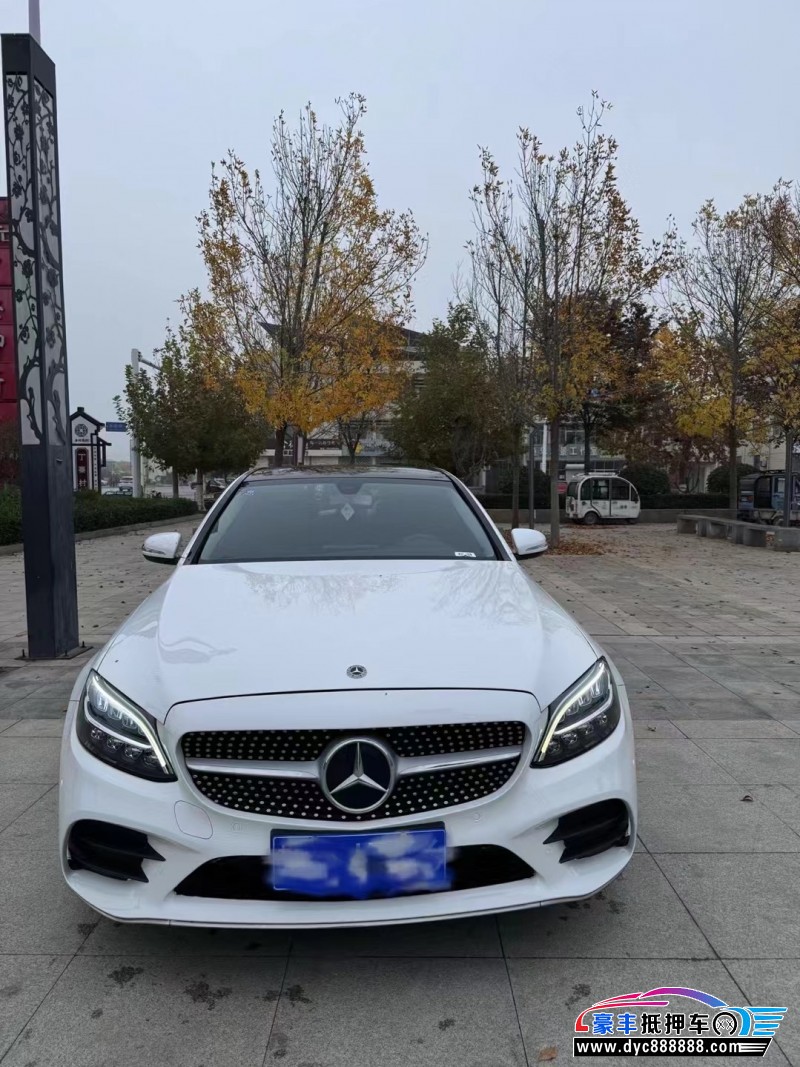 19年奔驰C轿车抵押车出售