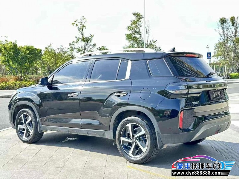 23年现代ix35轿车抵押车出售