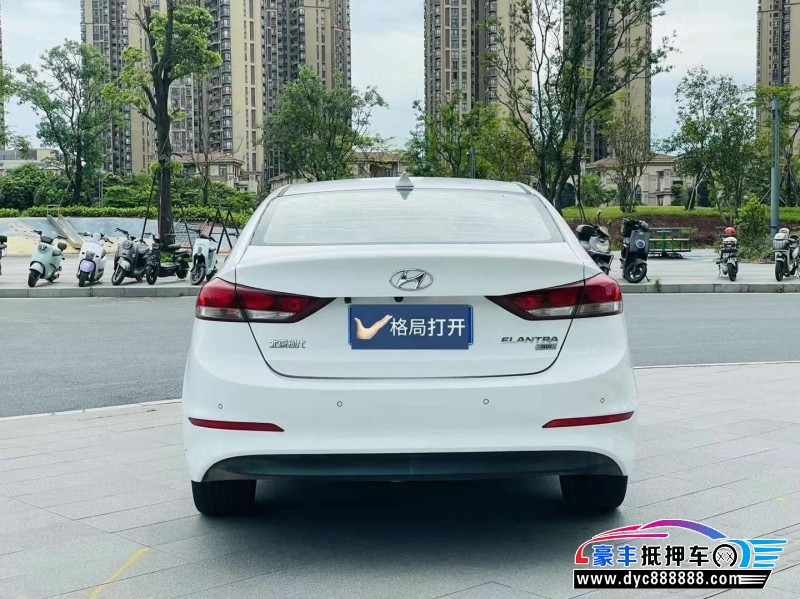 18年现代领动轿车抵押车出售