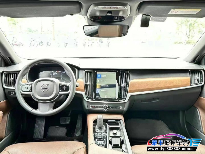 21年沃尔沃S90轿车抵押车出售