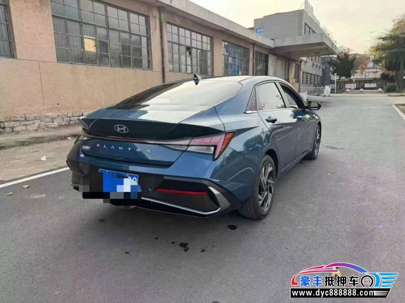 24年现代伊兰特轿车抵押车出售