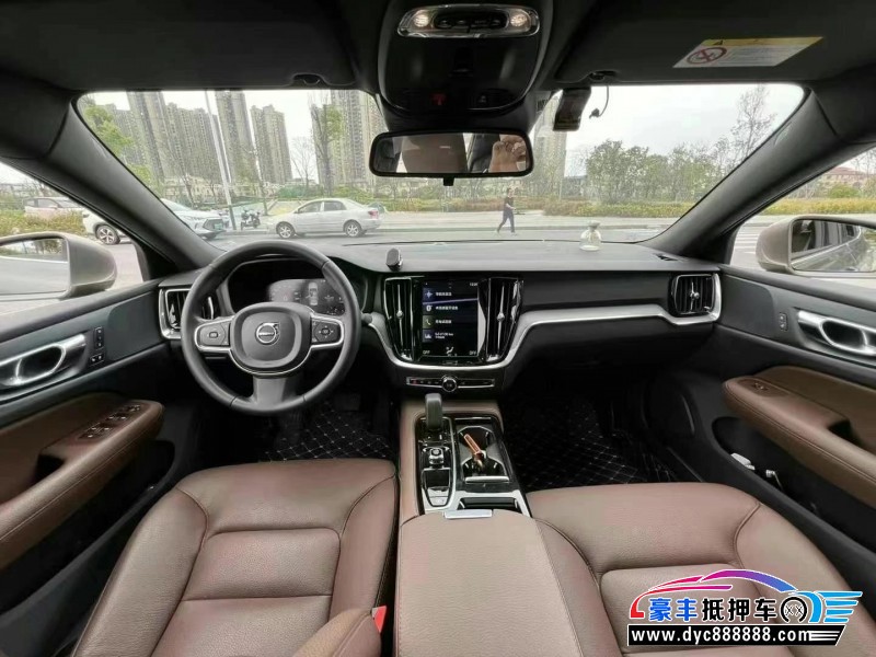 22年沃尔沃S60轿车抵押车出售