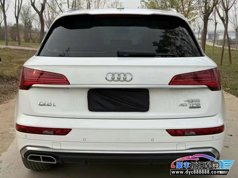 23年奥迪Q5轿车抵押车出售