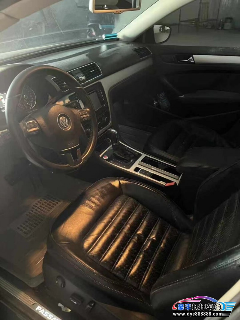 14年大众帕萨特轿车抵押车出售