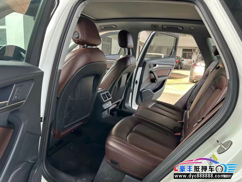 20年奥迪Q5轿车抵押车出售
