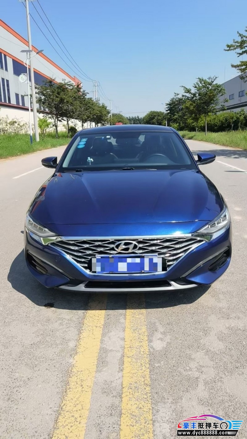 19年现代菲斯塔轿车抵押车出售