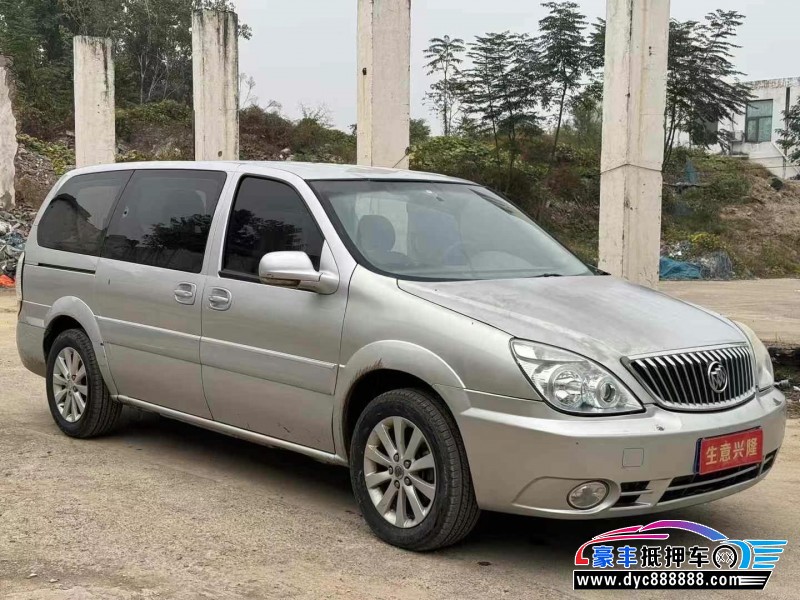 16年别克GL8轿车抵押车出售