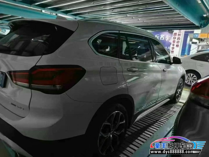 21年宝马X1轿车抵押车出售