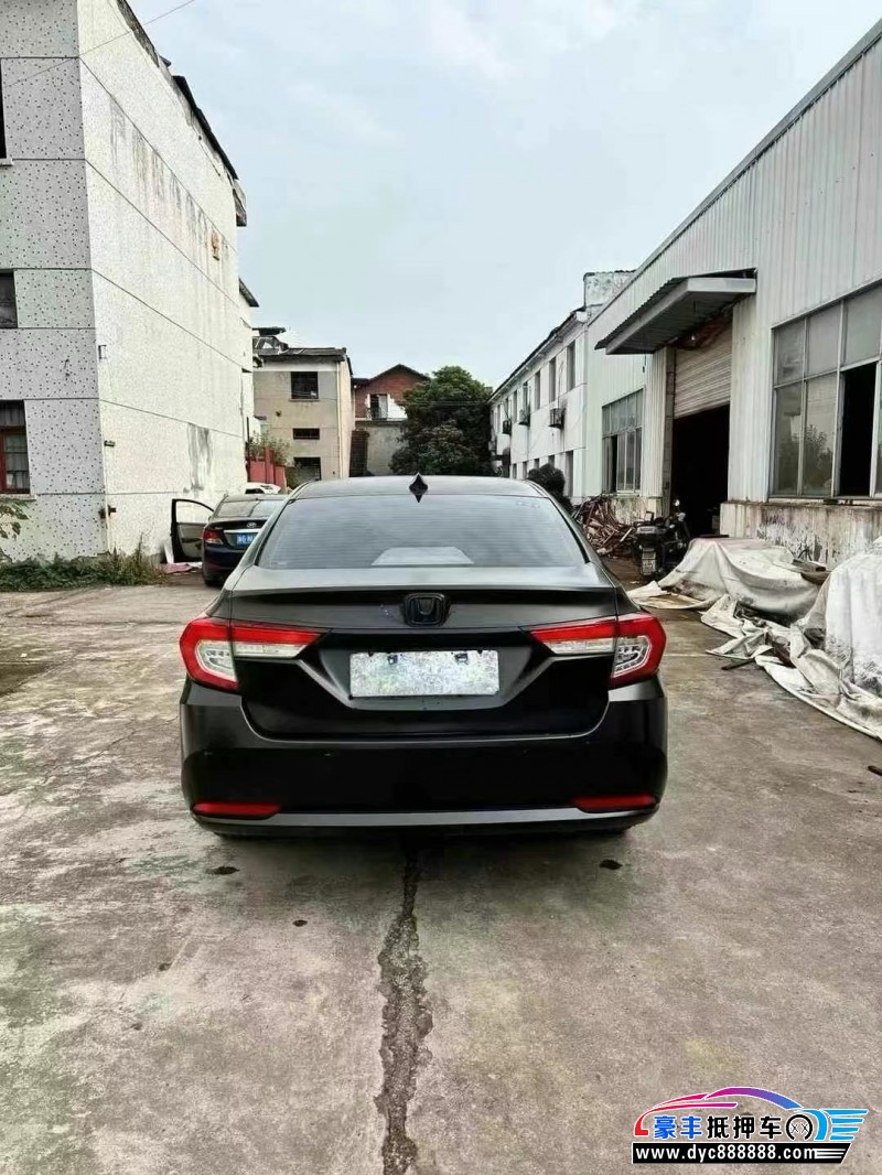 20年本田凌派轿车抵押车出售