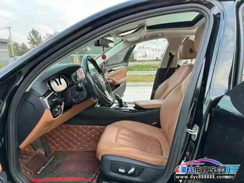 18年宝马5系轿车抵押车出售