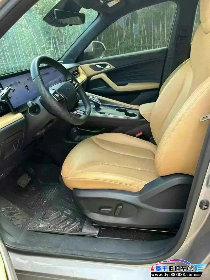 24年荣威ERX5轿车抵押车出售