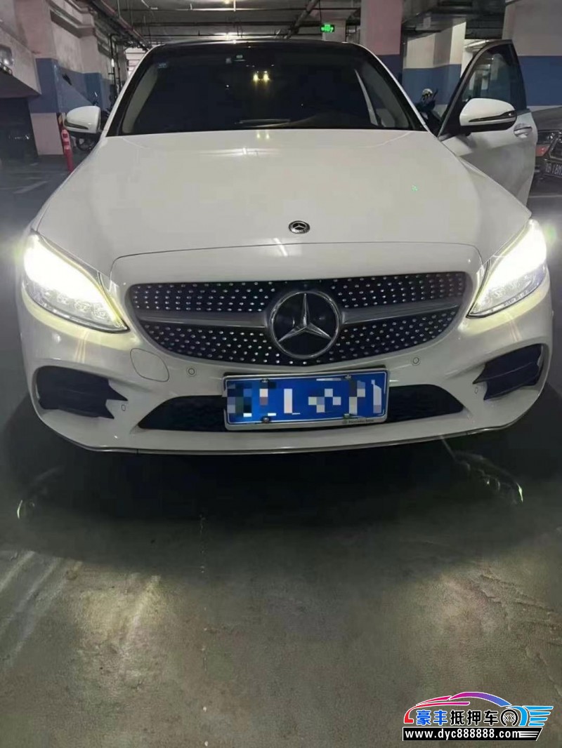 20年奔驰C轿车抵押车出售