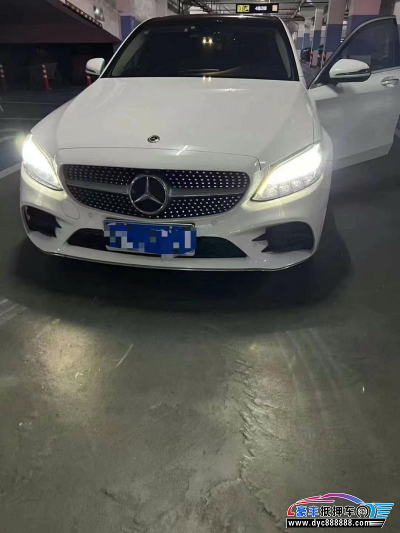 20年奔驰C轿车抵押车出售