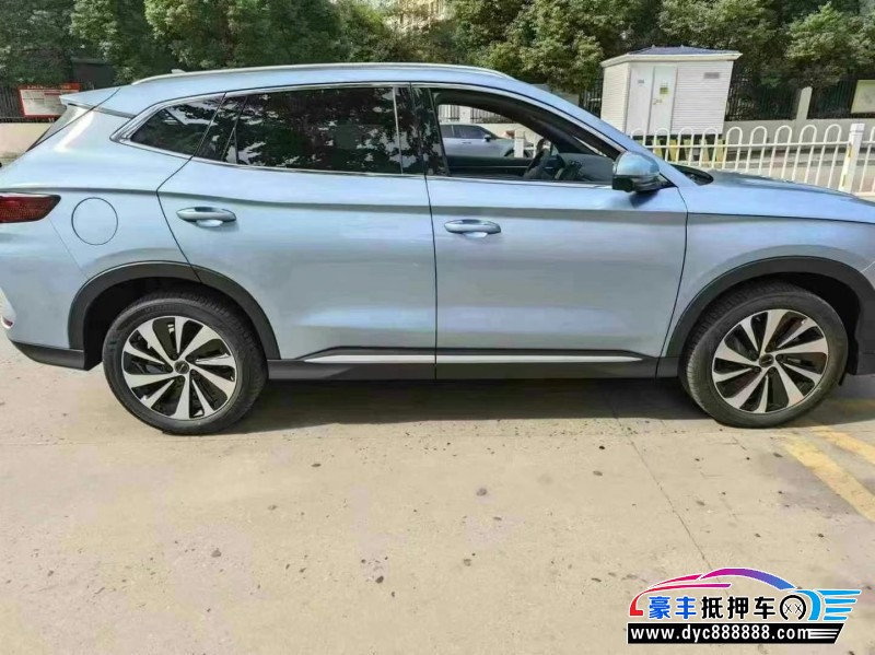 24年比亚迪宋轿车抵押车出售