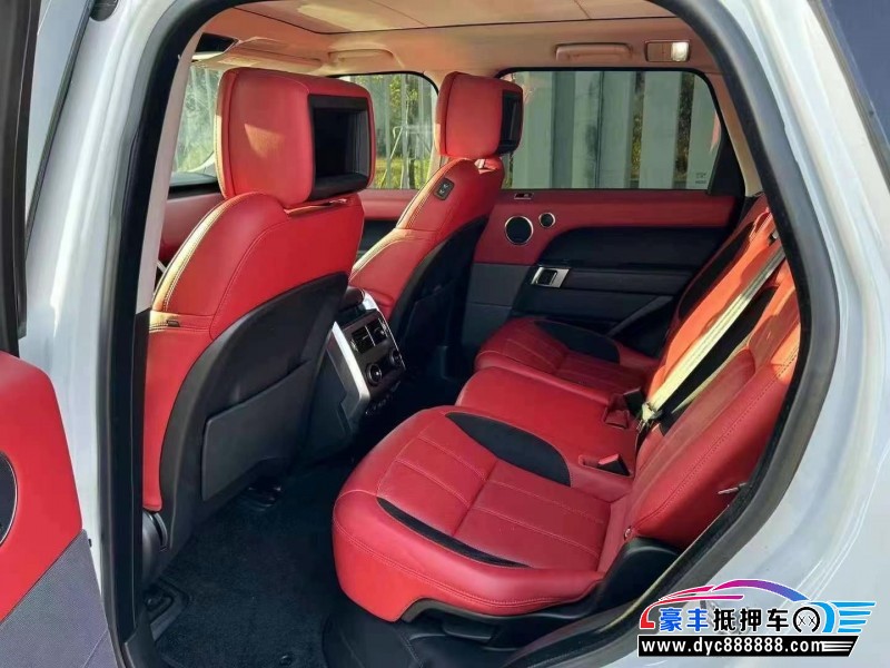 21年路虎揽胜运动轿车抵押车出售