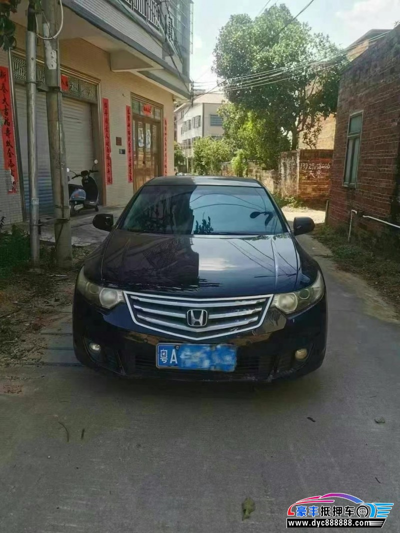 11年本田思铂睿轿车抵押车出售