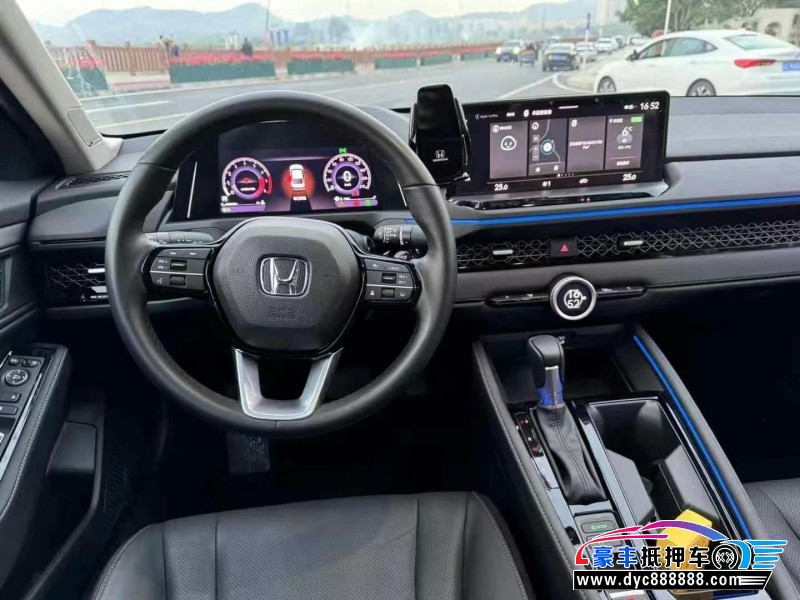 24年本田雅阁轿车抵押车出售