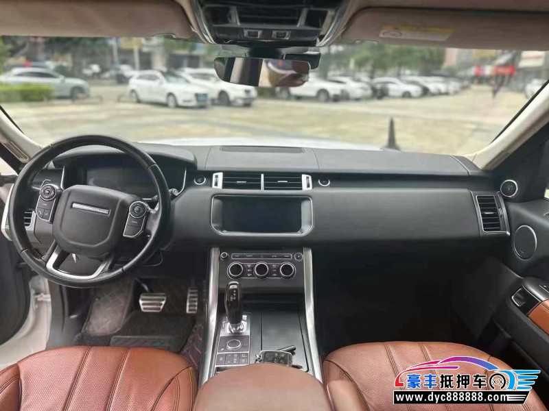 18年路虎揽胜运动轿车抵押车出售