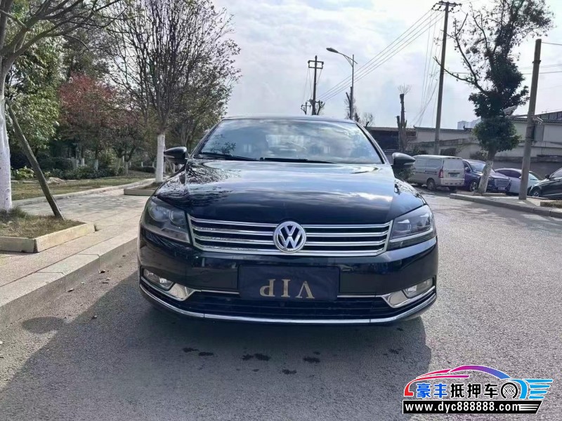 15年大众迈腾轿车抵押车出售